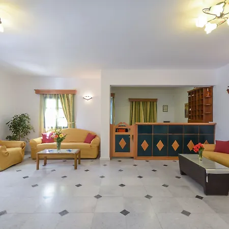 Francesca 2* Agios Prokopios (Naxos)