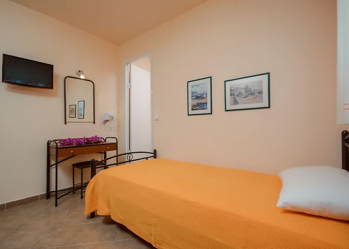 Apart Otel Francesca 2*