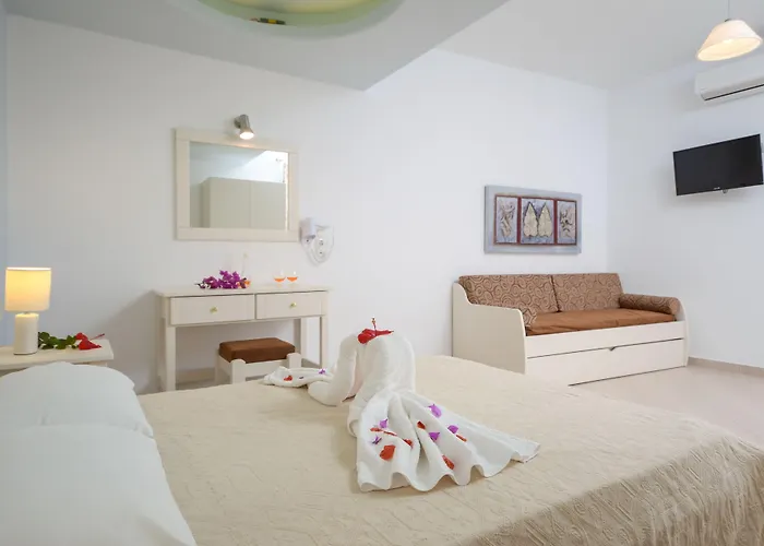 Francesca 2* Agios Prokopios (Naxos)